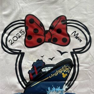 Disney White Disney cruise mom  Tee